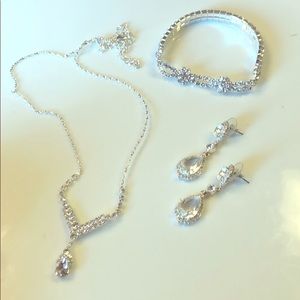 David’s Bridal Wedding Jewelry Bundle